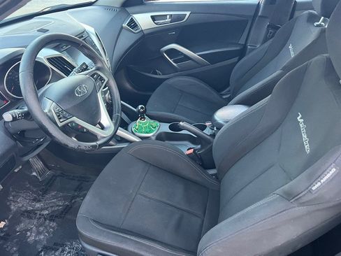 Used 2013 Hyundai Veloster RE:MIX Edition image 25