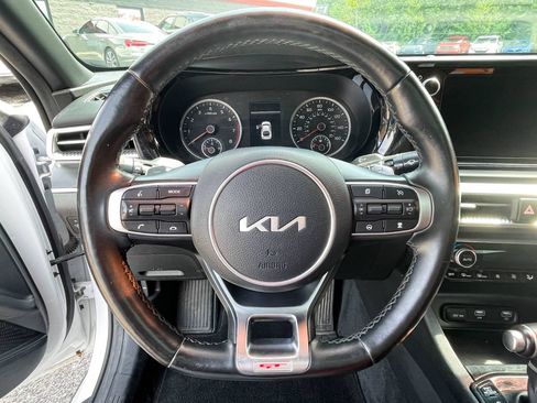 Used 2022 Kia K5 GT w/ GT1 Package FWD image 11