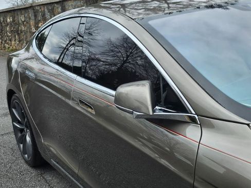 Used 2016 Tesla Model S 90D image 14