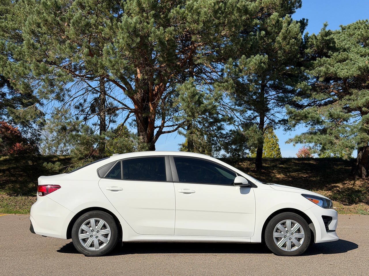 Used 2021 Kia Rio S FWD image 7