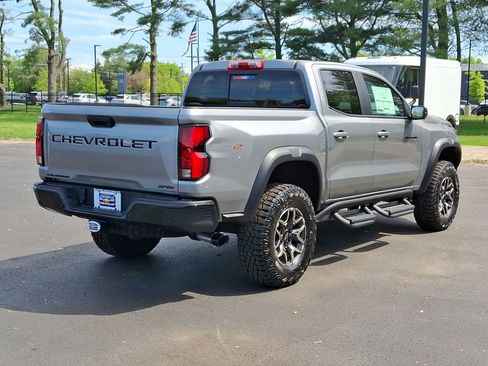 New 2026 Chevrolet Colorado ZR2 w/ Technology Package AWD/4WD image 12