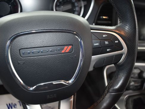 Used 2018 Dodge Challenger R/T Scat Pack w/ Dynamics Package image 21