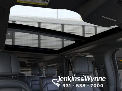 New 2026 Lincoln Navigator L Reserve AWD/4WD image 22