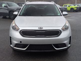 Used 2017 Kia Niro LX video 2