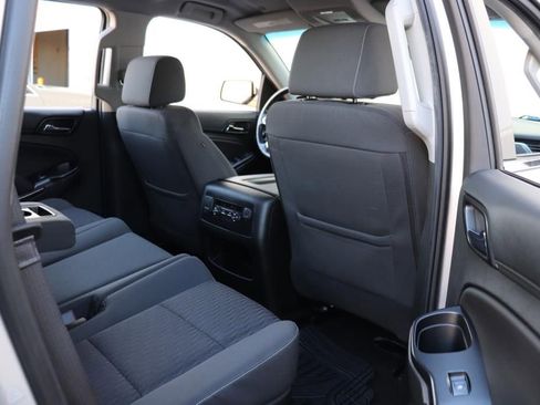 Used 2017 Chevrolet Tahoe LS image 28