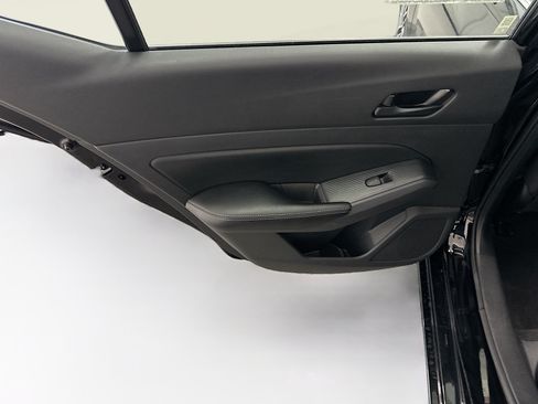 Used 2025 Nissan Altima 2.5 SV FWD image 26