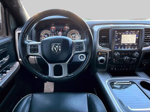Used 2018 RAM 1500 Limited RWD image 5