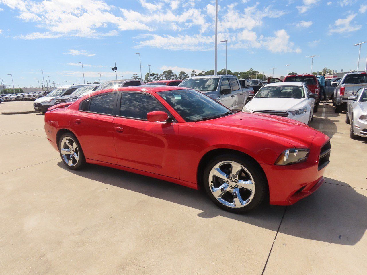 Used 2014 Dodge Charger SXT Plus RWD image 7