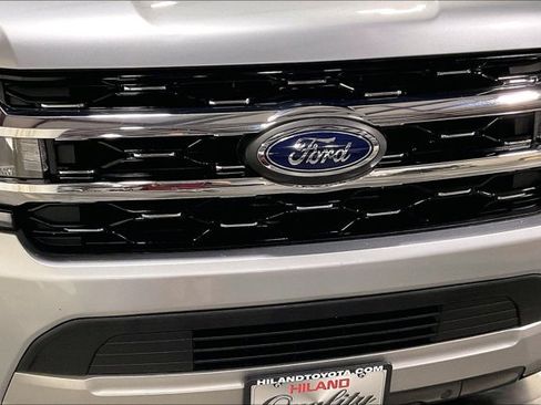 Used 2024 Ford Expedition Max Limited AWD/4WD image 31