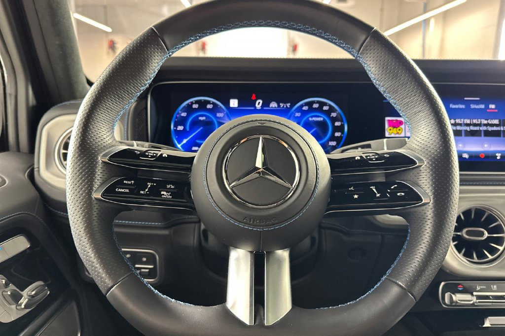 Used 2025 Mercedes-Benz G 580 w/ EQ Technology image 27