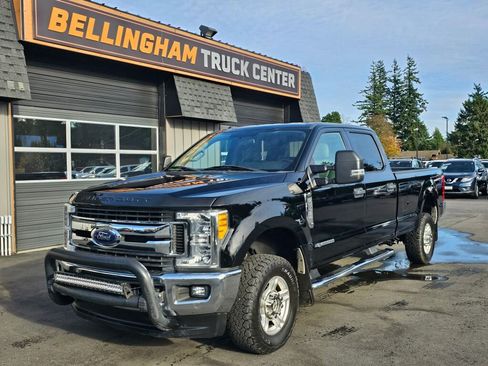 Used 2017 Ford F350 XLT image 1