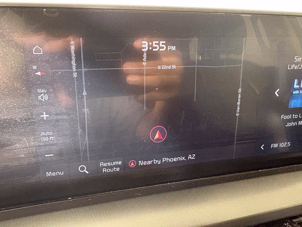 Used 2025 Kia Telluride S FWD image 32