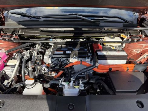 Used 2025 Lexus RZ 450e image 26