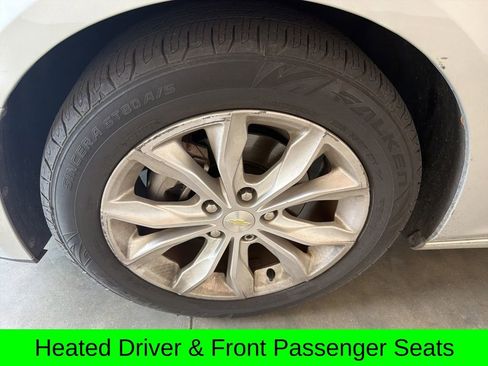 Used 2020 Chevrolet Malibu LT image 13