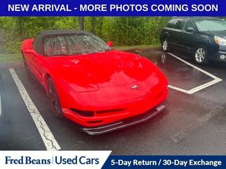 Used 2003 Chevrolet Corvette Convertible w/ Preferred Equipment Group1 RWD video 1