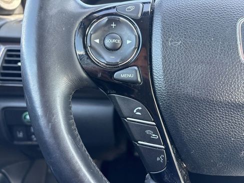 Used 2017 Honda Accord EX-L image 20