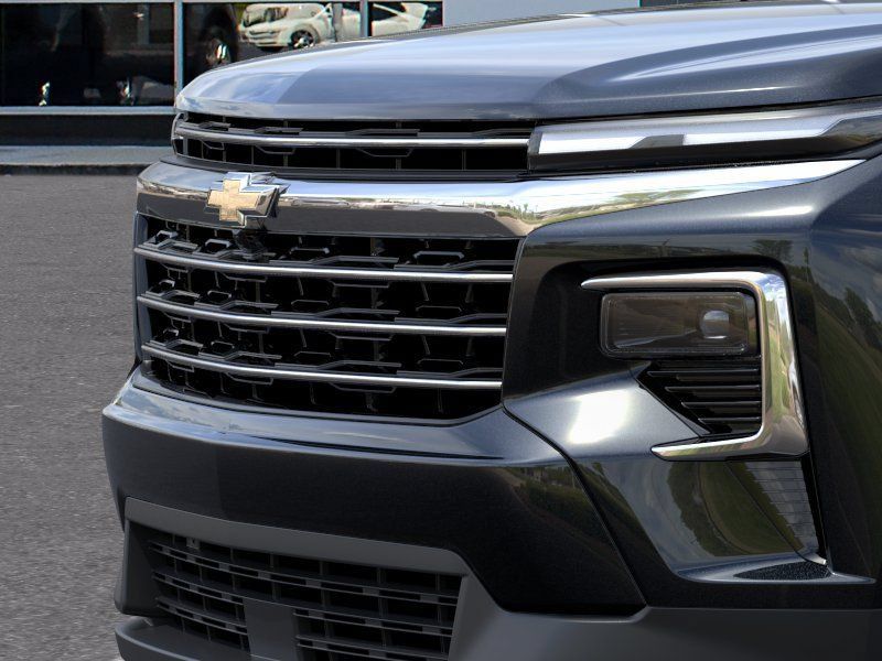 New 2027 Chevrolet Traverse LT w/ Driver Confidence Package FWD image 13