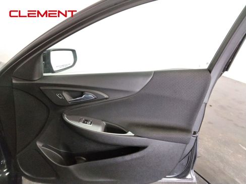 Used 2023 Chevrolet Malibu LT image 33