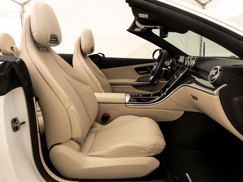 Used 2026 Mercedes-Benz CLE 53 AMG 4MATIC Cabriolet image 21