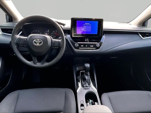 Certified 2025 Toyota Corolla LE w/ Convenience Package FWD image 16