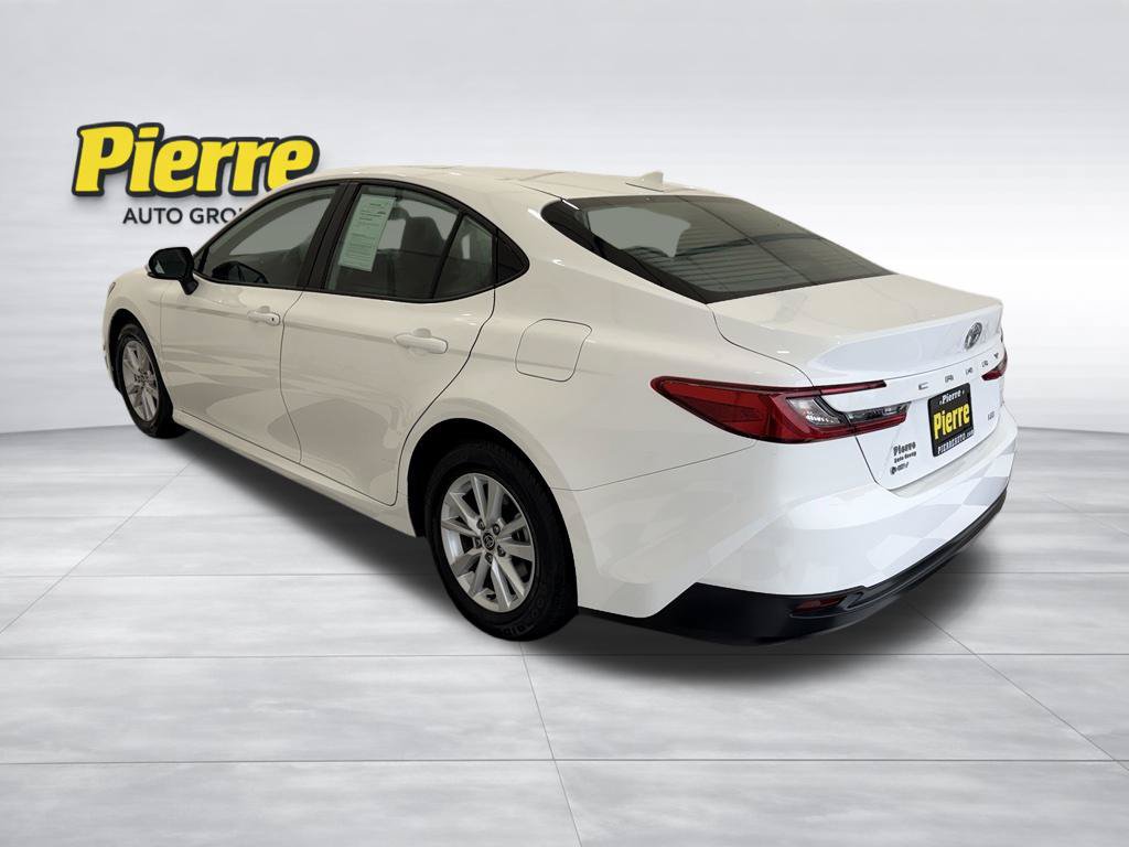 Used 2025 Toyota Camry LE FWD image 2