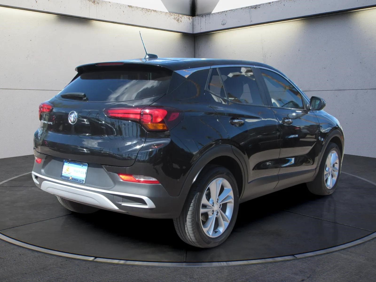 Used 2023 Buick Encore GX Preferred FWD image 5