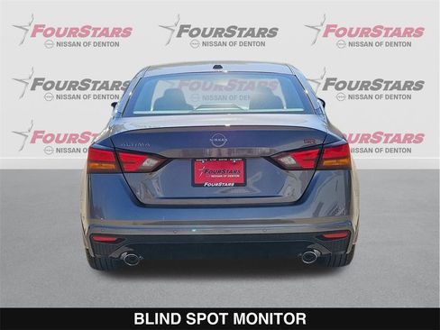 New 2025 Nissan Altima 2.5 SR image 5