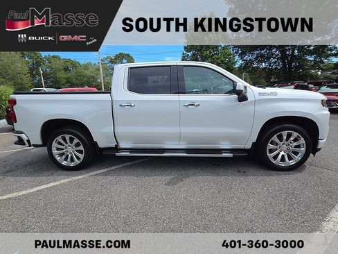 Used 2021 Chevrolet Silverado 1500 High Country w/ Technology Package AWD/4WD image 4