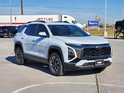 New 2026 Chevrolet Equinox ACTIV w/ Convenience Package III image 3