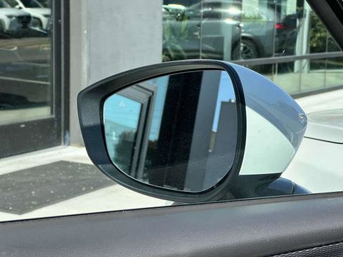 Used 2024 MAZDA CX-90 Plug-In Hybrid w/ Premium Pkg image 16