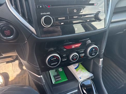 Used 2020 Subaru Forester Limited image 17