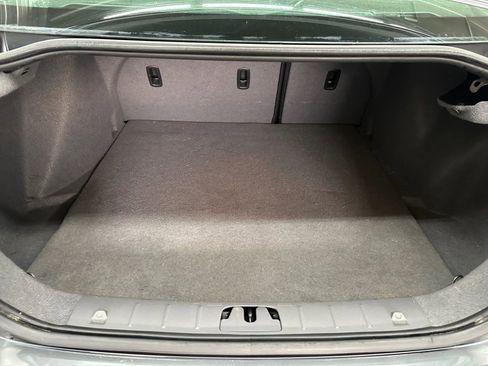 Used 2010 Volvo S40 2.4i image 17