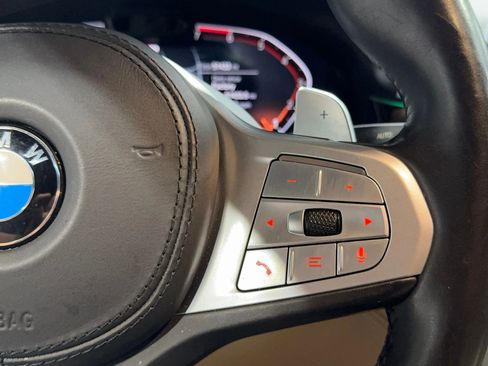 Used 2020 BMW 750i xDrive w/ Autobahn Package image 38