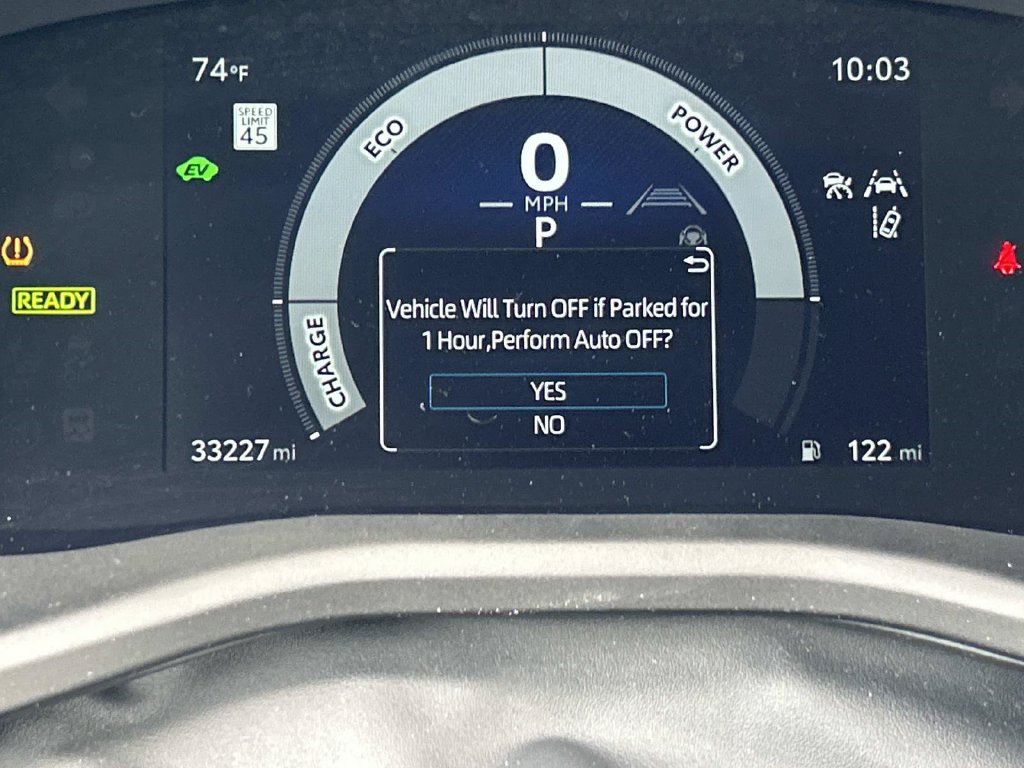 Used 2025 Toyota Camry SE w/ Convenience Package FWD image 14