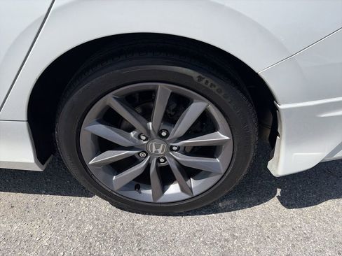 Used 2019 Honda Civic EX-L image 38