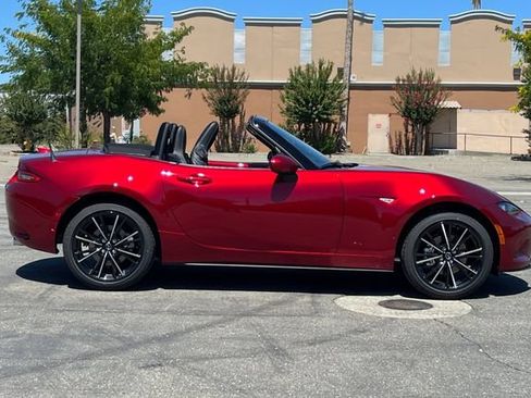 New 2026 MAZDA MX-5 Miata Grand Touring w/ Weather Package RWD image 3