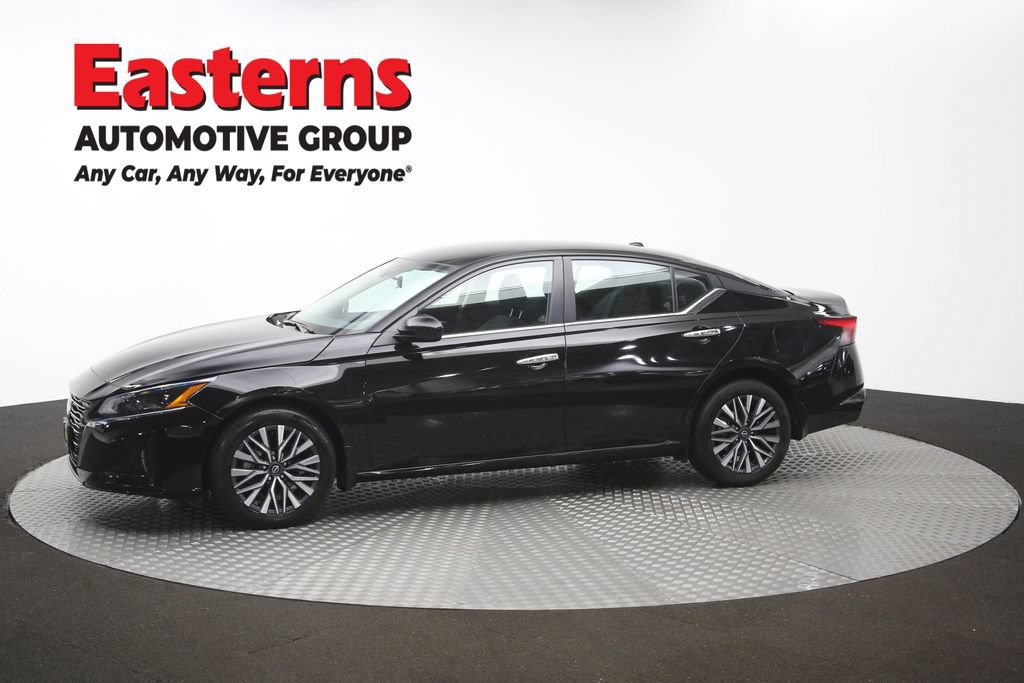 Used 2023 Nissan Altima 2.5 SV AWD/4WD image 59