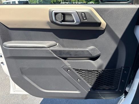 New 2026 Ford Bronco Big Bend w/ Black Diamond Package AWD/4WD image 12