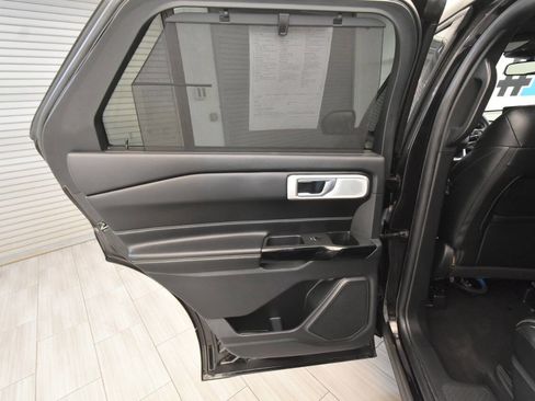 Used 2021 Ford Explorer ST w/ Equipment Group 401A AWD/4WD image 15
