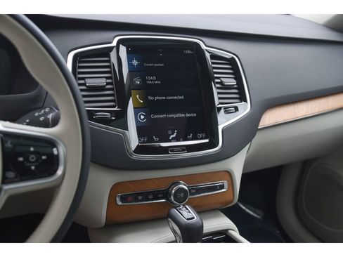 Used 2022 Volvo XC90 T6 Momentum w/ Advanced Package AWD/4WD image 20