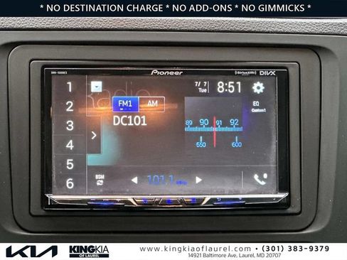 Used 2014 Volkswagen Jetta SE FWD image 3