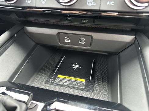 Used 2025 Honda Accord Touring image 15