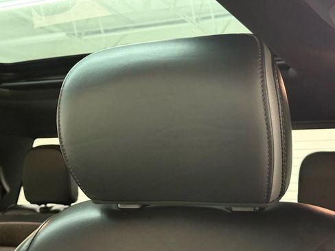 Used 2018 Ford F150 Platinum w/ Equipment Group 701A Luxury image 33