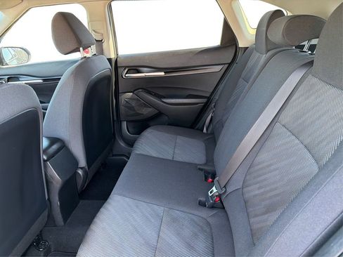 Used 2021 Kia Seltos LX image 11
