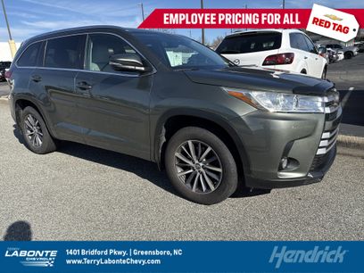 Used 2017 Toyota Highlander XLE