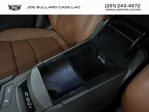 New 2026 Cadillac XT5 Premium Luxury w/ Driver Assist Package FWD image 39