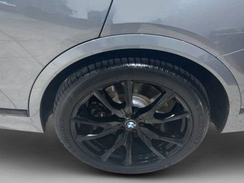 Used 2024 BMW X7 M60i w/ Executive Package AWD/4WD image 7