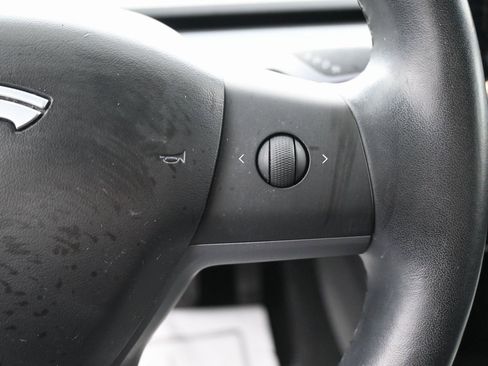 Used 2018 Tesla Model 3 Performance image 19