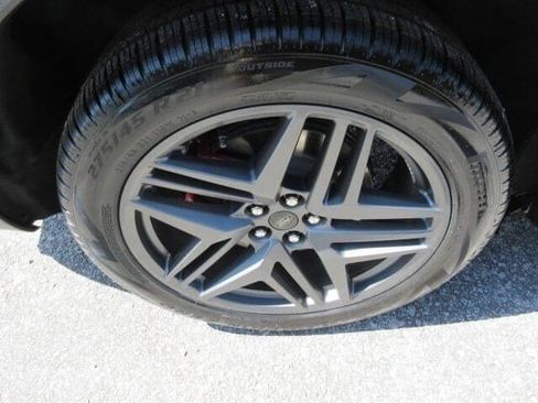 New 2026 Ford Explorer ST-Line w/ ST-Line Street Pack RWD image 11