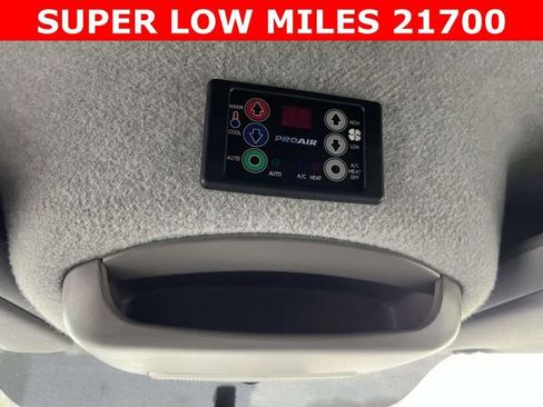 Used 2015 Mercedes-Benz Sprinter 2500 image 26